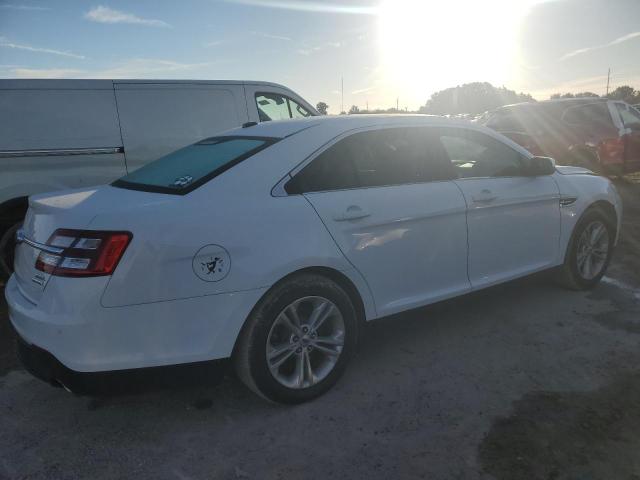 Photo 3 from auction – 2015 FORD TAURUS SEL with VIN 1FAHP2E8XFG148073