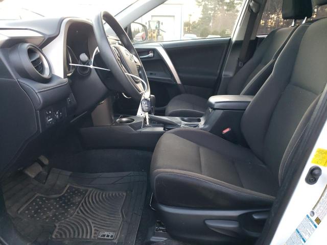 Photo 7 from auction – 2015 TOYOTA RAV4 XLE with VIN JTMRFREV6FD096328