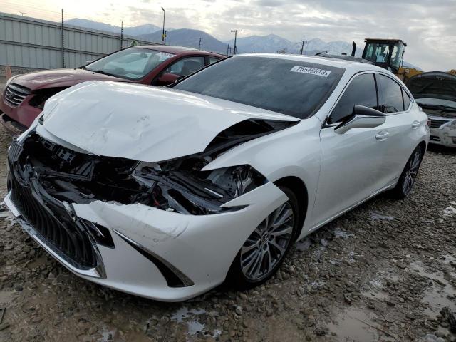 LEXUS ES 300H 2019 with VIN JTHB21B15K2003870 - Photo from auction