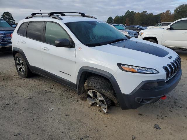 Photo 4 from auction – 2018 JEEP CHEROKEE T with VIN 1C4PJMBX1JD619889