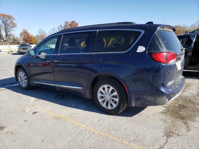Photo 2 from auction – 2017 CHRYSLER PACIFICA T with VIN 2C4RC1BG2HR576236