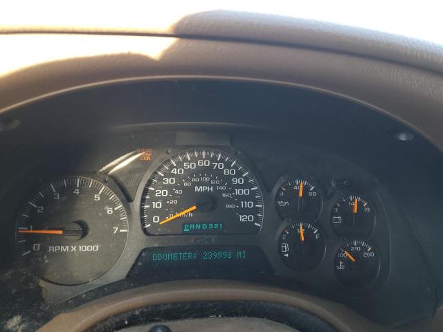Photo 9 from auction – 2002 CHEVROLET TRAILBLAZE with VIN 1GNDT13S222225157