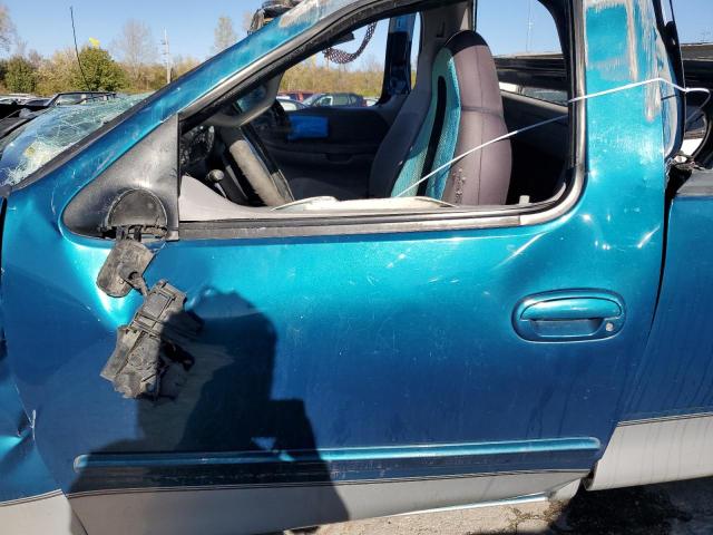 Photo 7 from auction – 2000 FORD F150 with VIN 1FTRF17W5YKA67604