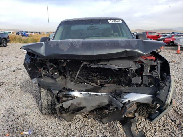 Photo 5 from auction – 2003 CHEVROLET 2500 with VIN 2GCEC19V731319843
