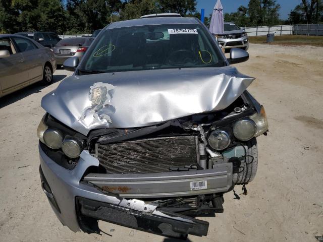 Photo 5 from auction – 2015 CHEVROLET SONIC LTZ with VIN 1G1JE6SB1F4110492