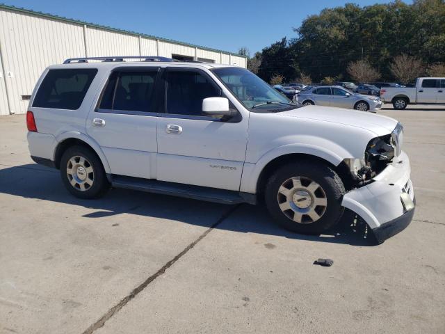 Photo 4 from auction – 2005 LINCOLN NAVIGATOR with VIN 5LMFU28545LJ07724