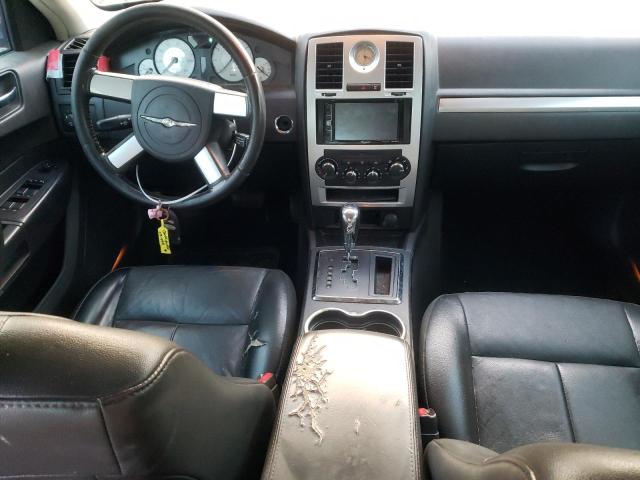 Photo 8 from auction – 2010 CHRYSLER 300 TOURIN with VIN 2C3CA5CV3AH192594