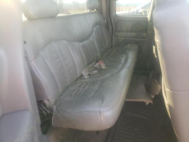 Photo 10 from auction – 2001 CHEVROLET SILVERADO with VIN 2GCEC19V611346805
