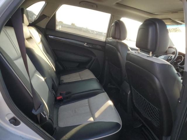Photo 10 from auction – 2012 KIA SORENTO SX with VIN 5XYKWDA24CG211814