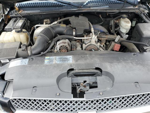 Photo 11 from auction – 2004 CHEVROLET SILVERADO with VIN 1GCJK33194F143228
