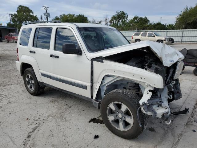 Photo 4 from auction – 2008 JEEP LIBERTY SP with VIN 1J8GN28K38W266325