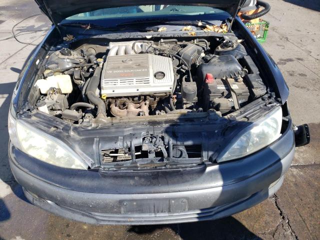 Photo 11 from auction – 2001 LEXUS ES 300 with VIN JT8BF28GX10331950