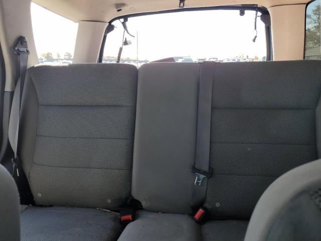Photo 10 from auction – 2005 FORD ESCAPE with VIN 1FMYU03115KA07803