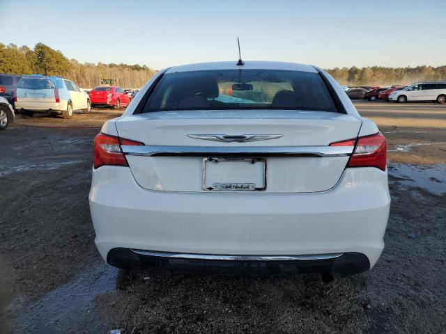 Photo 6 from auction – 2013 CHRYSLER 200 TOURIN with VIN 1C3CCBBB8DN577242