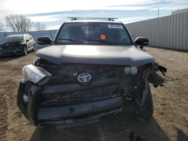 Photo 5 from auction – 2019 TOYOTA 4RUNNER SR with VIN JTEBU5JR6K5719472