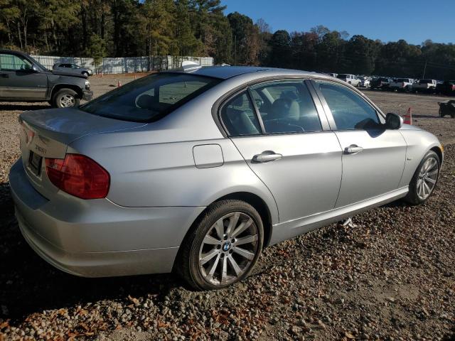 Photo 3 from auction – 2011 BMW 328 I with VIN WBAPH7G59BNM55398