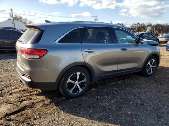 Photo 3 from auction – 2016 KIA SORENTO EX with VIN 5XYPHDA55GG077752