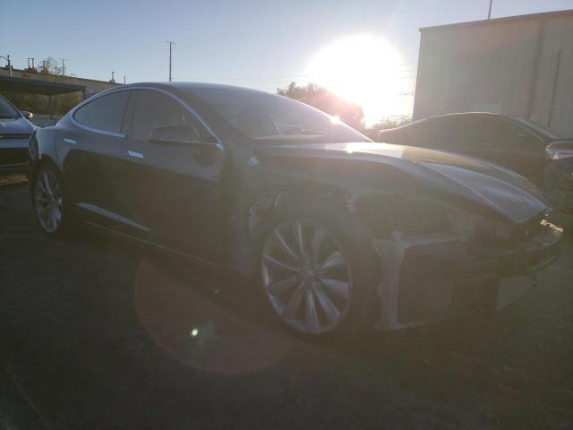 Photo 4 from auction – 2013 TESLA MODEL S with VIN 5YJSA1CN4DFP14109