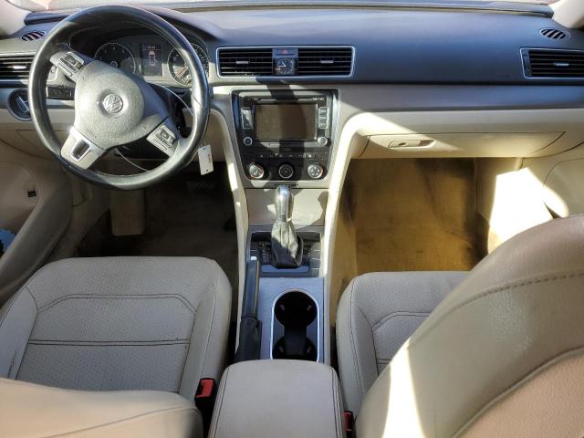 Photo 8 from auction – 2015 VOLKSWAGEN PASSAT SE with VIN 1VWBT7A33FC008289