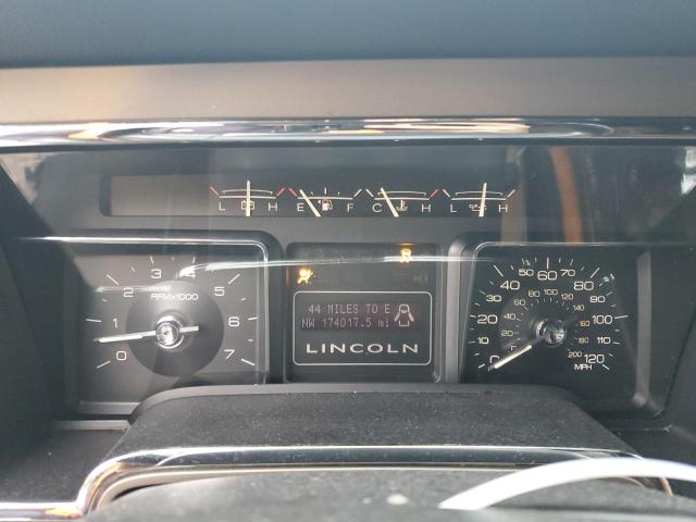 Photo 9 from auction – 2011 LINCOLN NAVIGATOR with VIN 5LMJJ2J53BEJ03158