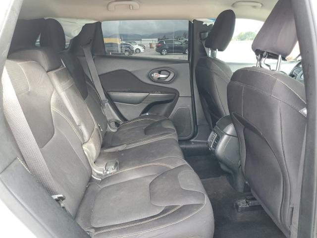 Photo 11 from auction – 2015 JEEP CHEROKEE L with VIN 1C4PJLCB8FW683338
