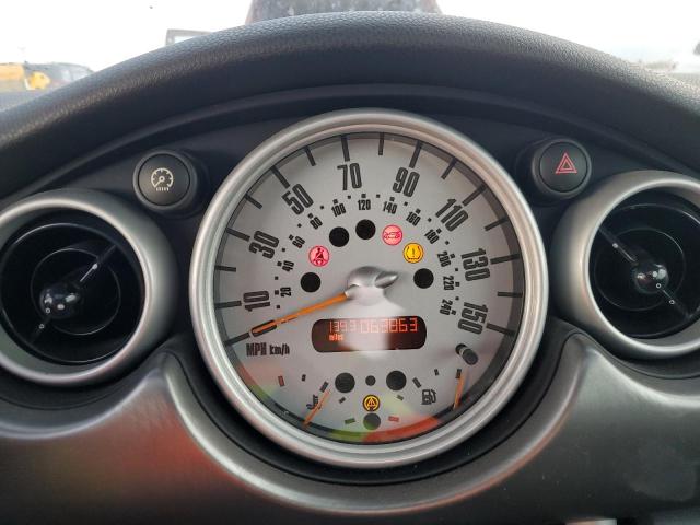 Photo 9 from auction – 2003 MINI COOPER S with VIN WMWRE33493TD66230