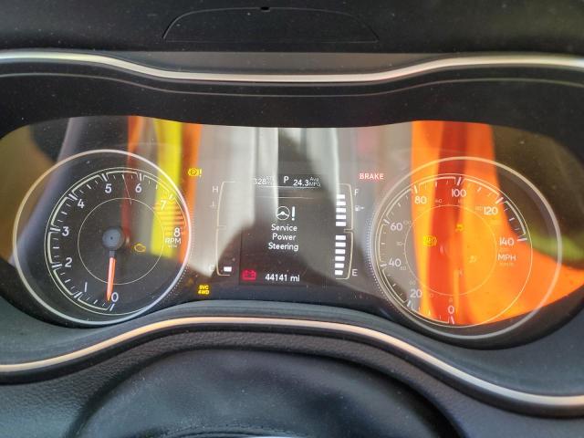 Photo 9 from auction – 2019 JEEP CHEROKEE with VIN 1C4PJMLX1KD208055