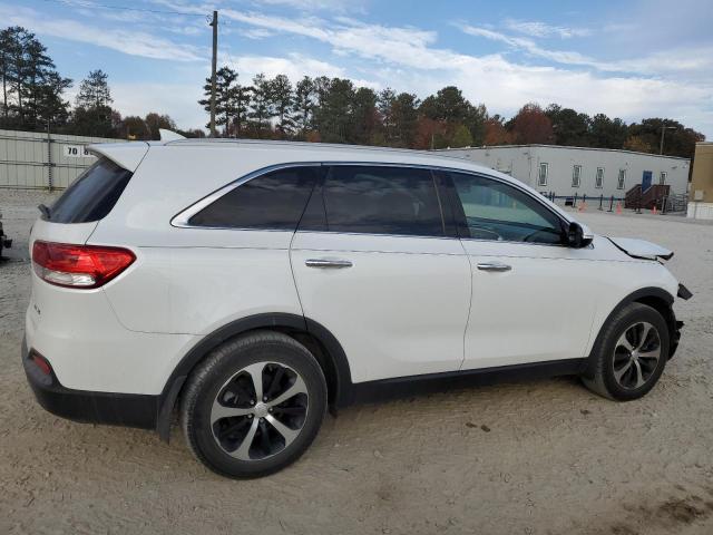 Photo 3 from auction – 2016 KIA SORENTO EX with VIN 5XYPH4A52GG149815