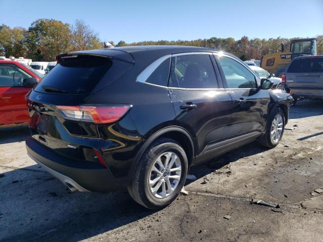 Photo 3 from auction – 2020 FORD ESCAPE SE with VIN 1FMCU9G69LUC29107