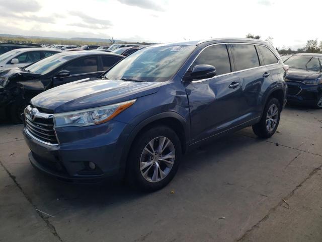 TOYOTA HIGHLANDER 2015 with VIN 5TDKKRFH9FS045576 - Photo from auction