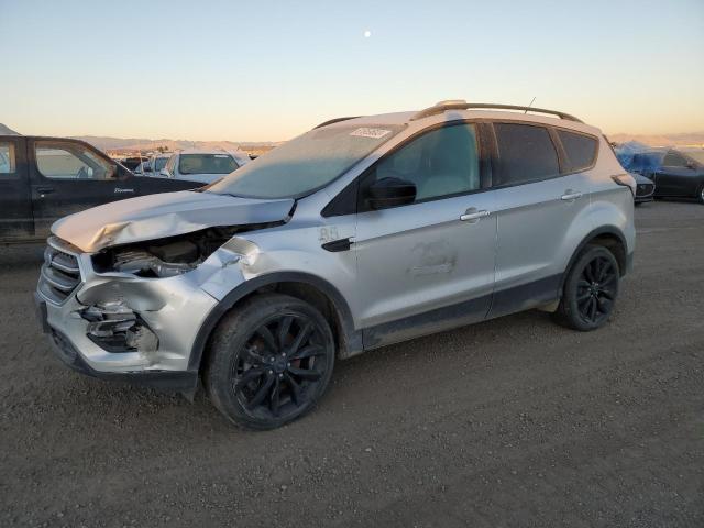 FORD ESCAPE SE 2017 with VIN 1FMCU9G95HUA52119 - Photo from auction