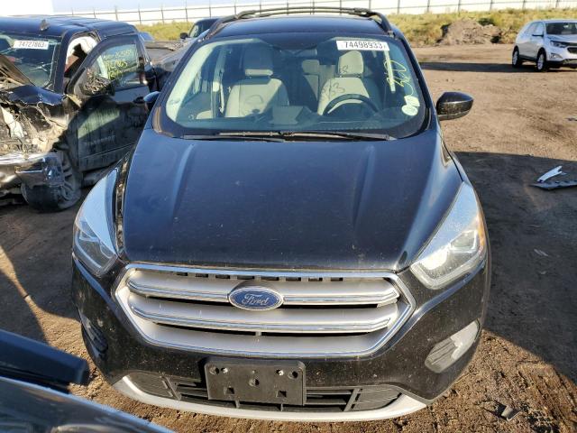 Photo 5 from auction – 2017 FORD ESCAPE SE with VIN 1FMCU0GD4HUA05518