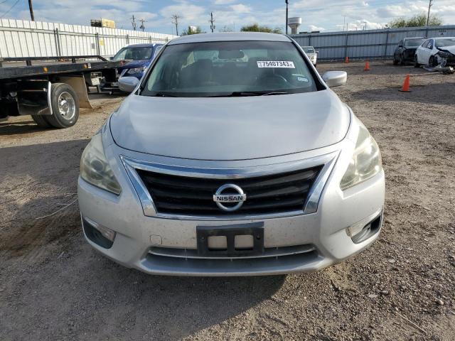 Photo 5 from auction – 2013 NISSAN ALTIMA 2.5 with VIN 1N4AL3AP1DN447749