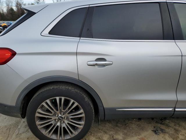 Photo 11 from auction – 2016 LINCOLN MKX RESERV with VIN 2LMTJ6LRXGBL27585