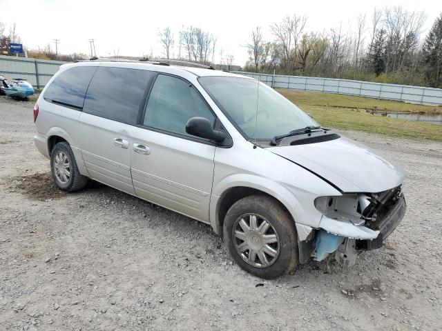 Photo 4 from auction – 2005 CHRYSLER TOWN & COU with VIN 2C4GP64L55R166819