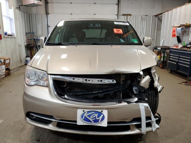 Photo 5 from auction – 2014 CHRYSLER TOWN & COU with VIN 2C4RC1BG2ER371947