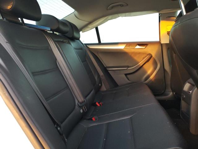 Photo 10 from auction – 2017 VOLKSWAGEN JETTA SE with VIN 3VWDB7AJ1HM321384