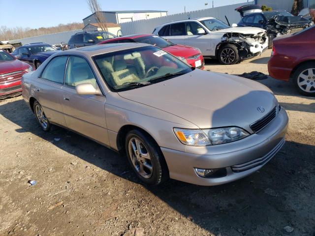 Photo 4 from auction – 2000 LEXUS ES 300 with VIN JT8BF28G0Y5077422