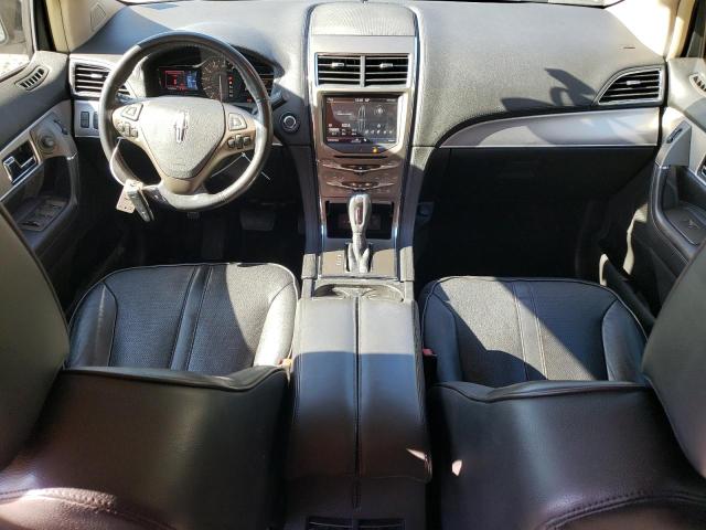 Photo 8 from auction – 2011 LINCOLN MKX with VIN 2LMDJ6JK9BBJ13884
