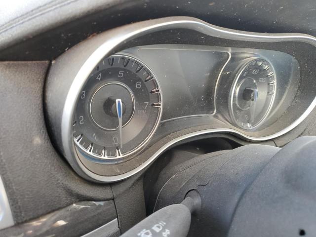 Photo 9 from auction – 2015 CHRYSLER 300 LIMITE with VIN 2C3CCAAG3FH898513