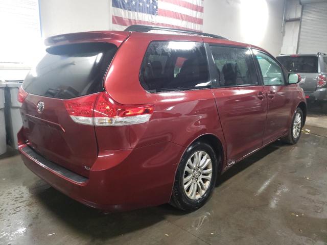 Photo 3 from auction – 2011 TOYOTA SIENNA XLE with VIN 5TDYK3DC2BS033827