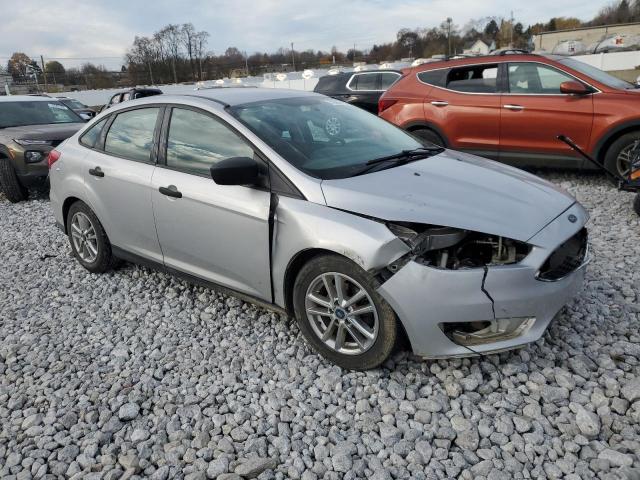 Photo 4 from auction – 2016 FORD FOCUS S with VIN 1FADP3E21GL228323