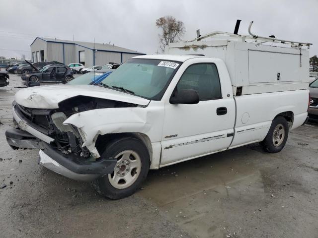 CHEVROLET SILVERADO 2002 with VIN 1GCEC14V42Z270663 - Photo from auction