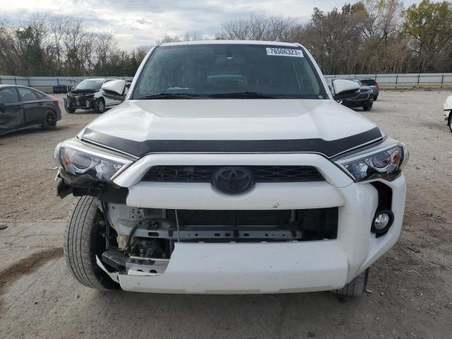 Photo 5 from auction – 2018 TOYOTA 4RUNNER SR with VIN JTEBU5JR8J5558587