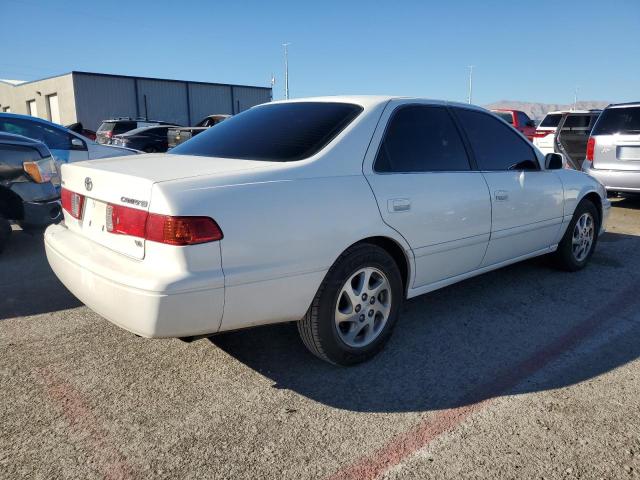 Photo 3 from auction – 2000 TOYOTA CAMRY CE with VIN JT2BF22K1Y0247422