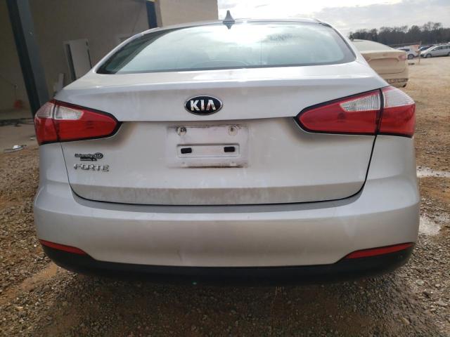 Photo 6 from auction – 2016 KIA FORTE LX with VIN KNAFK4A68G5549406