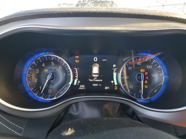 Photo 9 from auction – 2018 CHRYSLER PACIFICA L with VIN 2C4RC1GG6JR263172