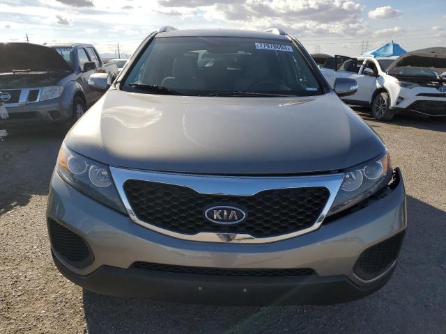 Photo 5 from auction – 2013 KIA SORENTO LX with VIN 5XYKTDA20DG369156