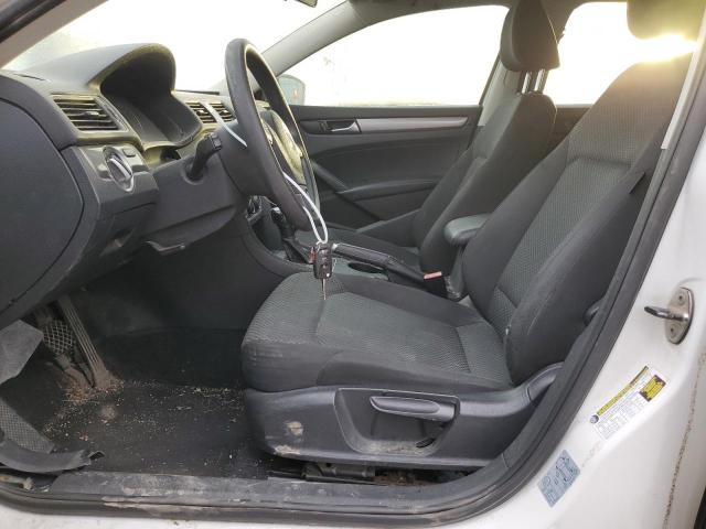 Photo 7 from auction – 2013 VOLKSWAGEN PASSAT S with VIN 1VWAP7A3XDC005144