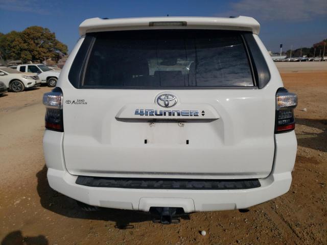 Photo 6 from auction – 2020 TOYOTA 4RUNNER SR with VIN JTEBU5JR3L5765178
